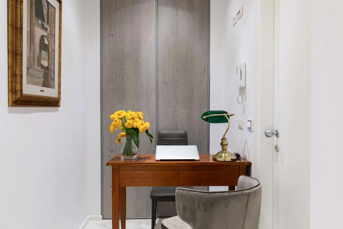 Image 6 of Cavour Suites Guest House