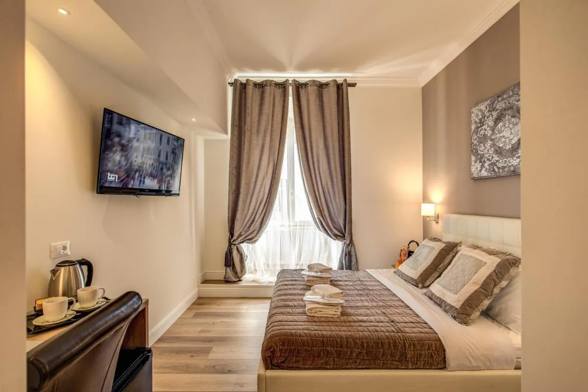Image 1 of Chester Suites