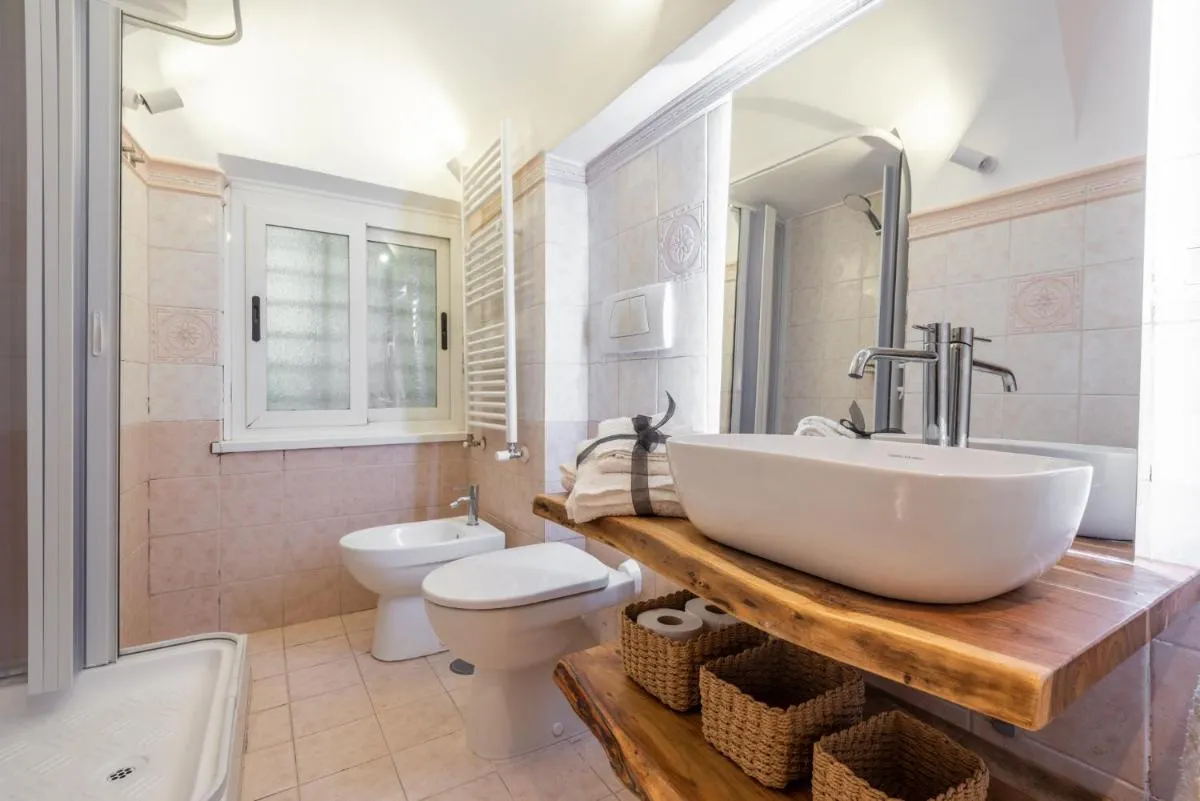 Image 5 of Chez Monti