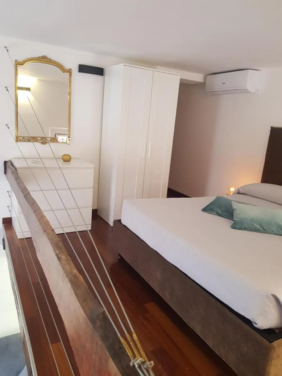 Image 1 of Clementinam Suite Colosseum