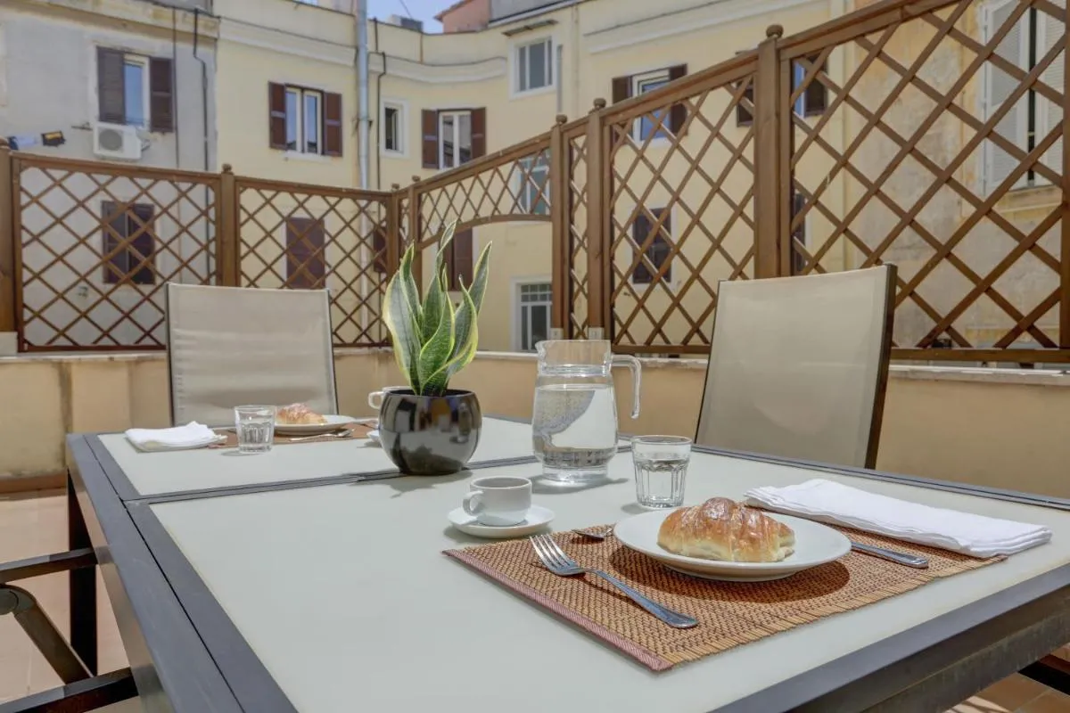 Image 3 of Colosseo Gardens – My Extra Home