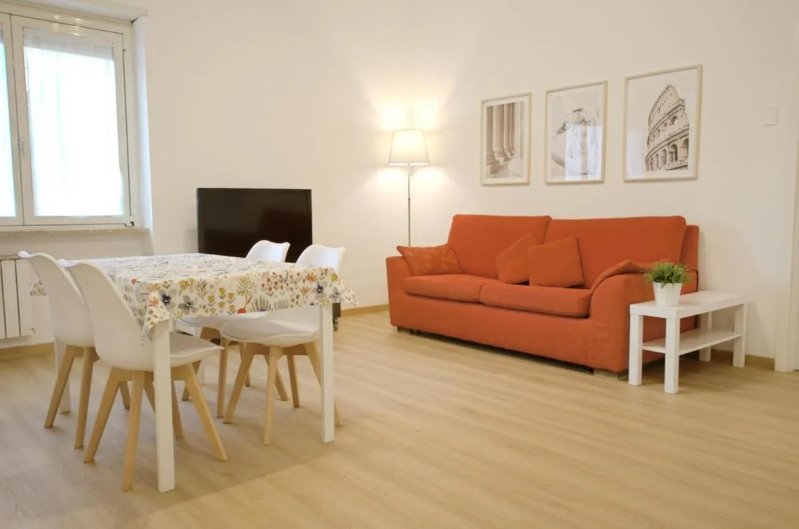 Image of Cornelia IDI Gemelli, Chicca Metro Apartment