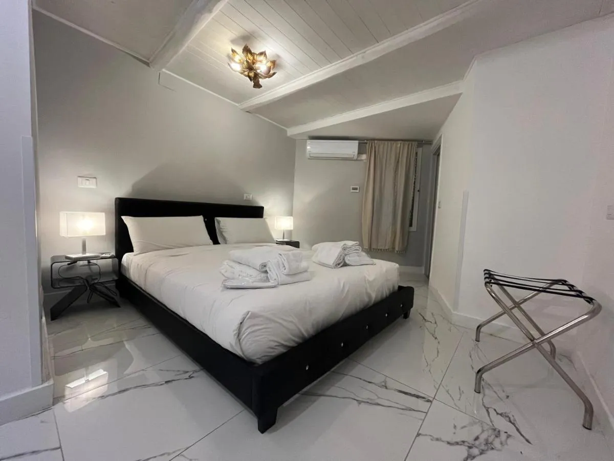 Image 1 of Crispi 30 Stylish Apartment
