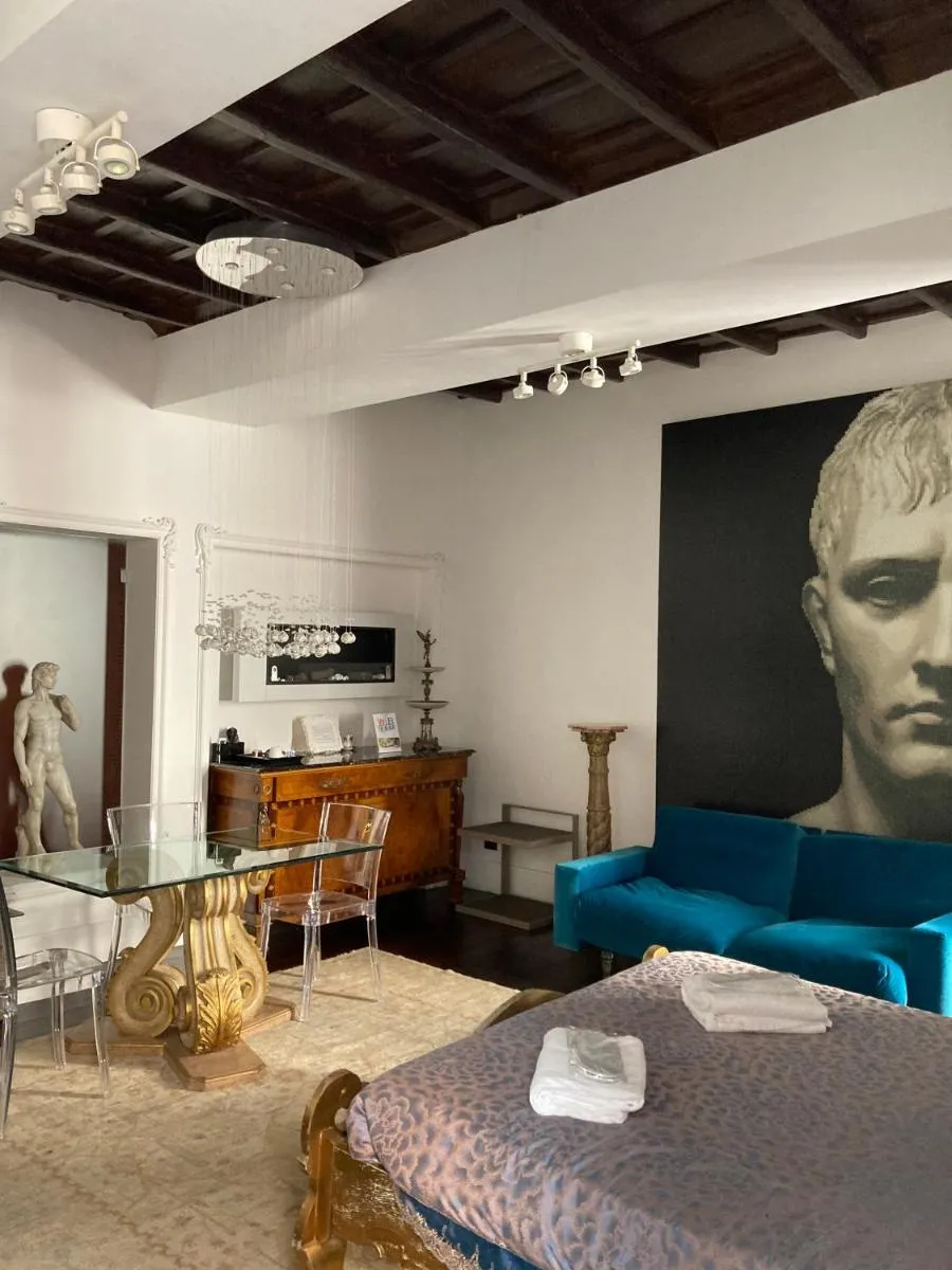 Image 3 of D.R.Rome Spanish Luxury Suites