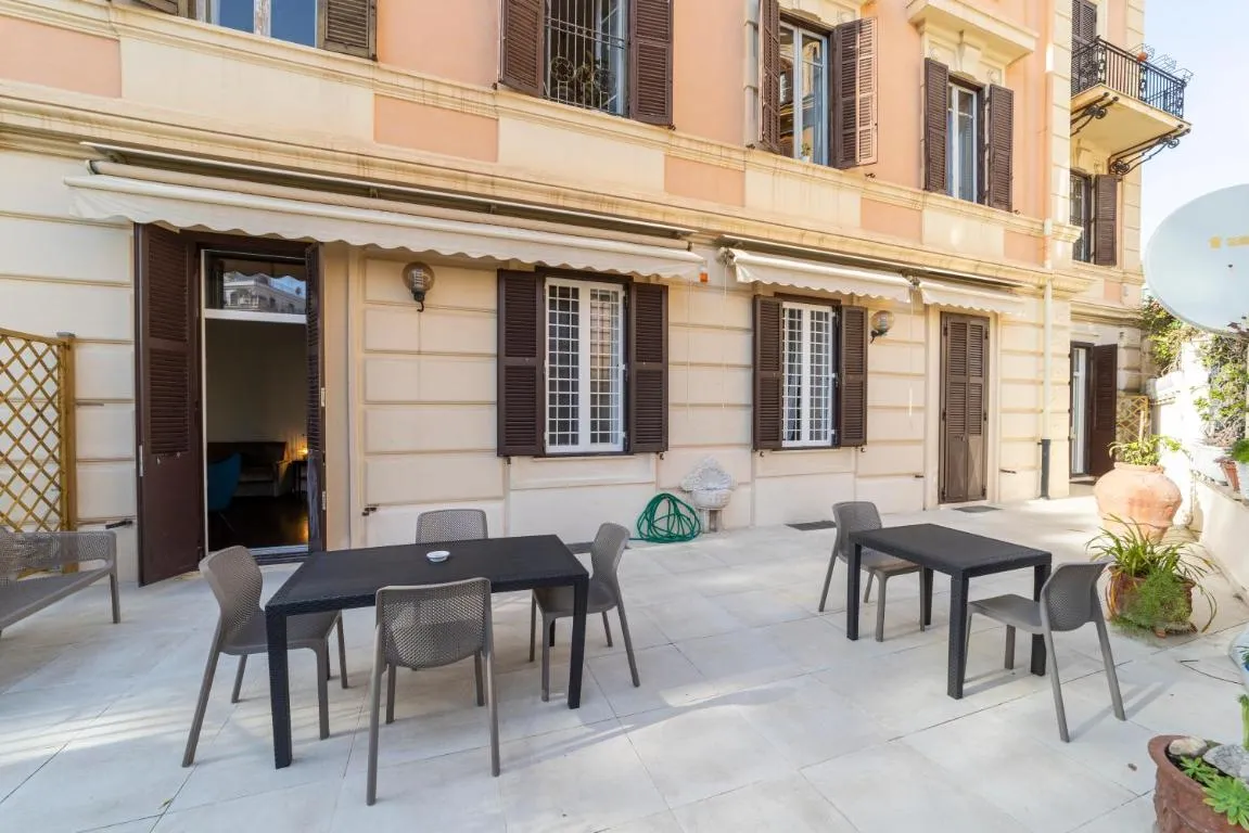 Image of Domus Aurea B&B and Suites