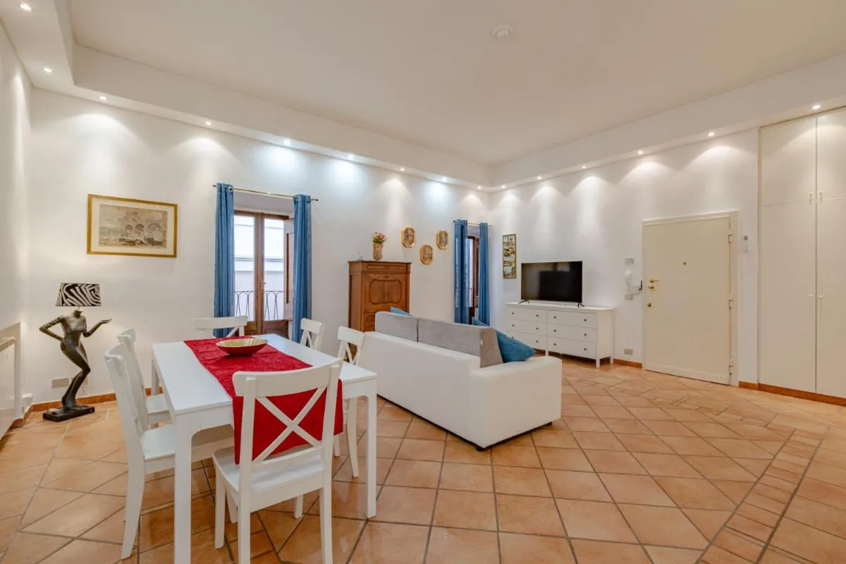 Image 4 of Ele Home Pantheon