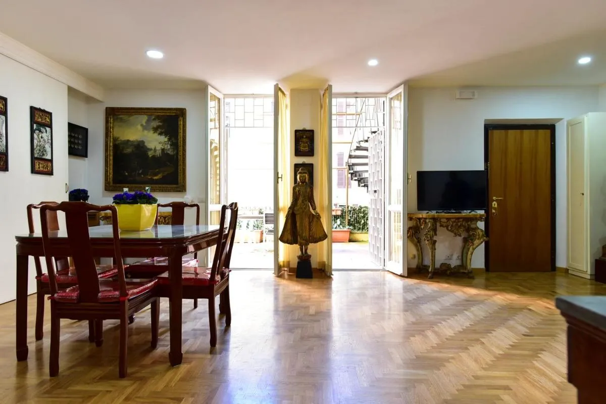 Image 4 of Elite Rome Apartments