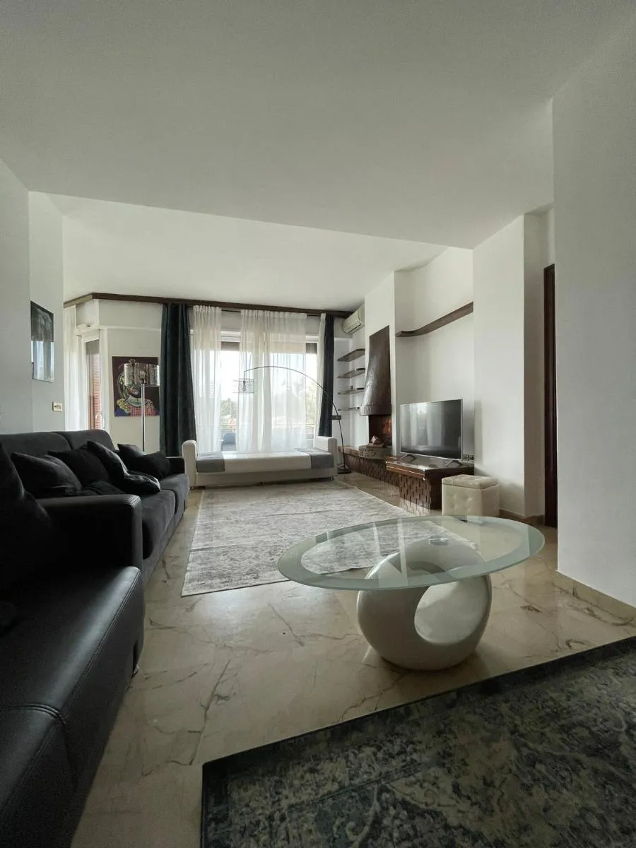 Image 3 of Eur Centro lux apartment con camino