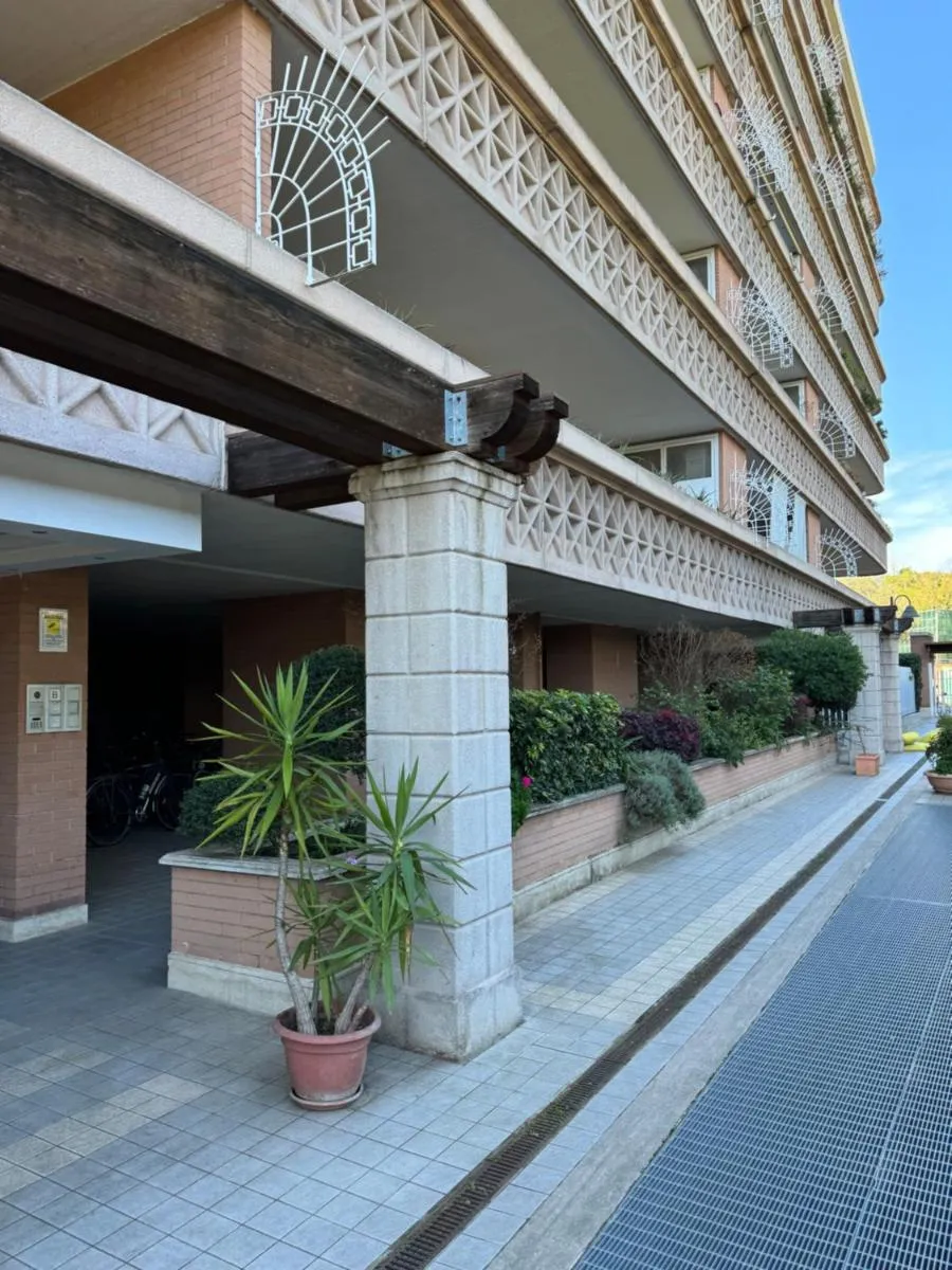 Image 6 of Flaminia home
