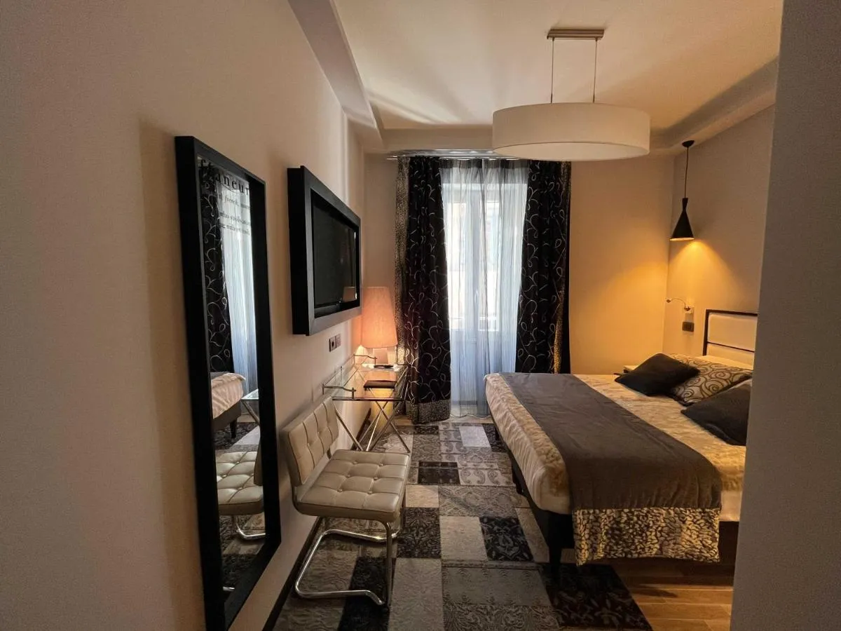 Image 4 of Flâneur – Rooms & Suites by Visconti