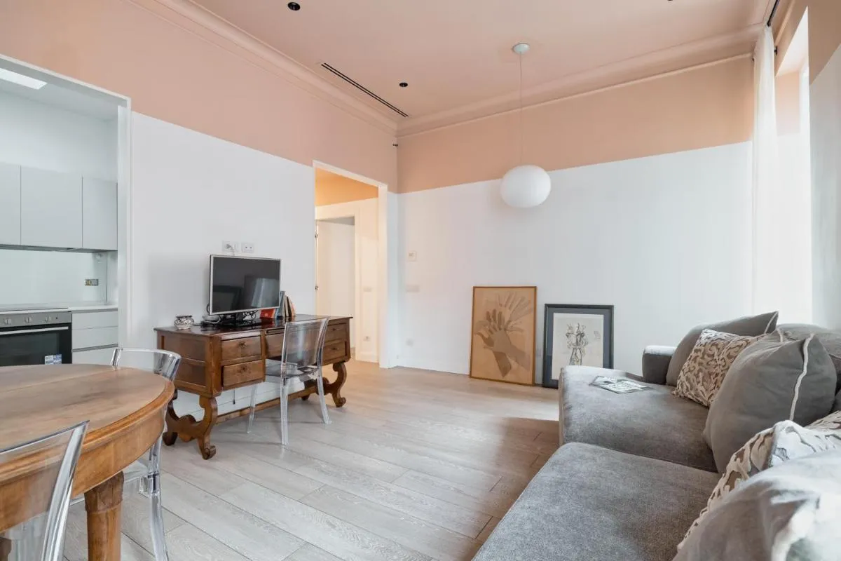 Image 3 of Fontana di Trevi!! Comfy&Elegant 3bedroom 2bath