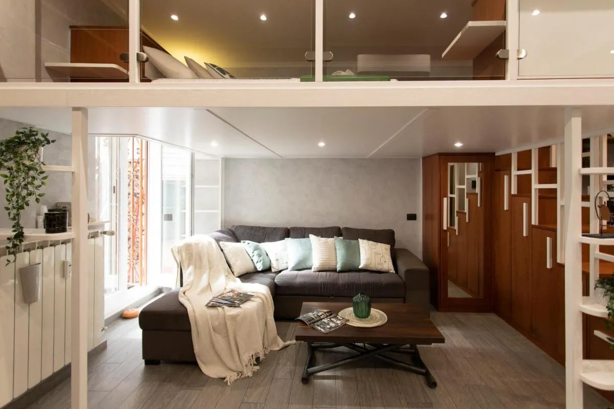 Image 3 of Freya – Trendy loft (close to Vatican Museum)