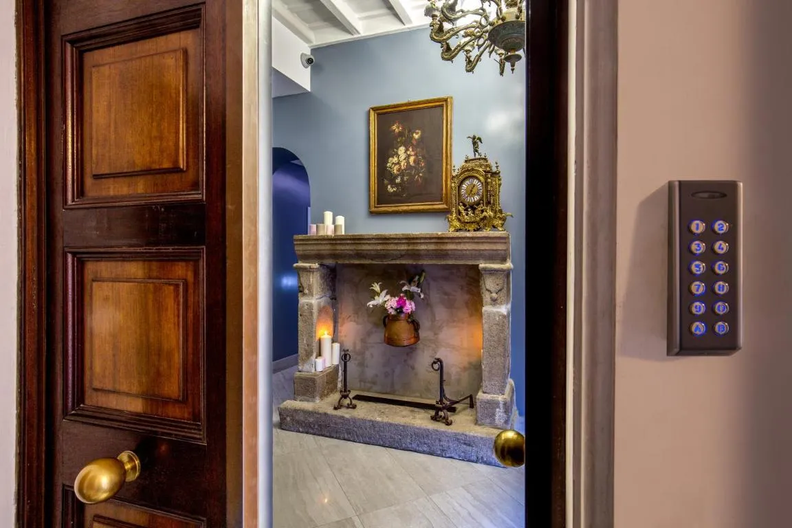 Image of GCF Luxury Suites, Guest house