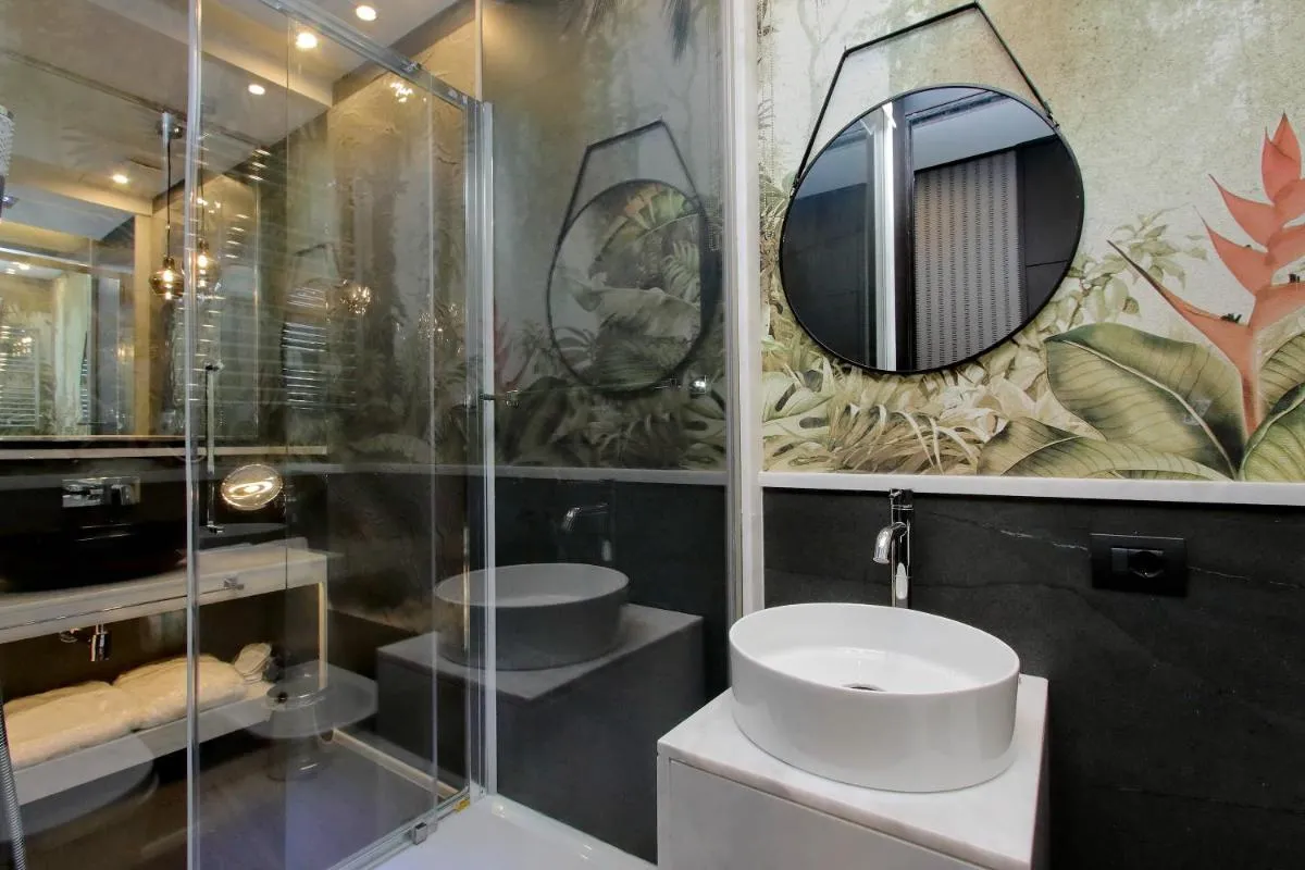 Image 3 of HELMIRAGE PIAZZA DI SPAGNA SUITE