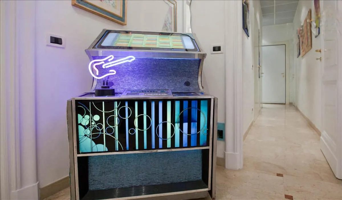 Image of Holiday Jeans Apartment