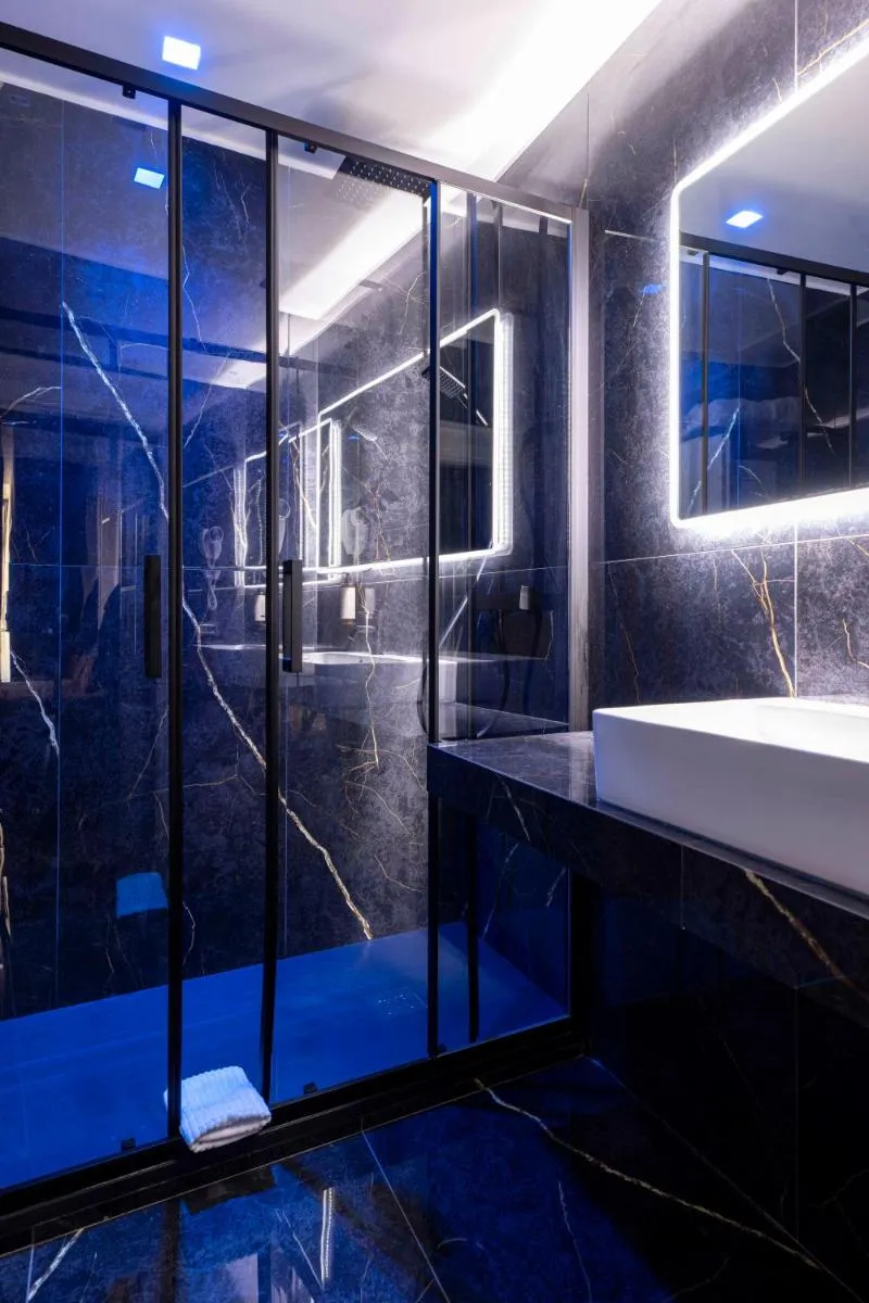 Image 4 of Home at Rome Luxury Navona