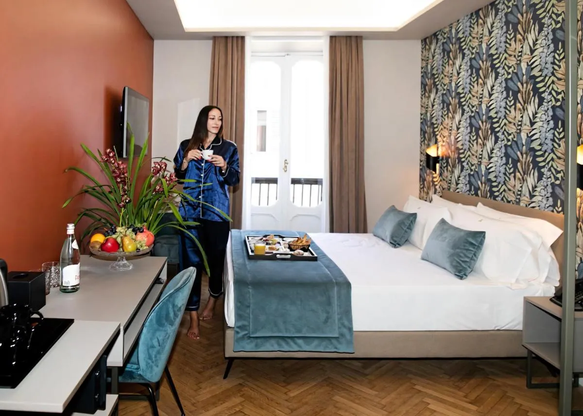 Image 2 of Hotel Caravita
