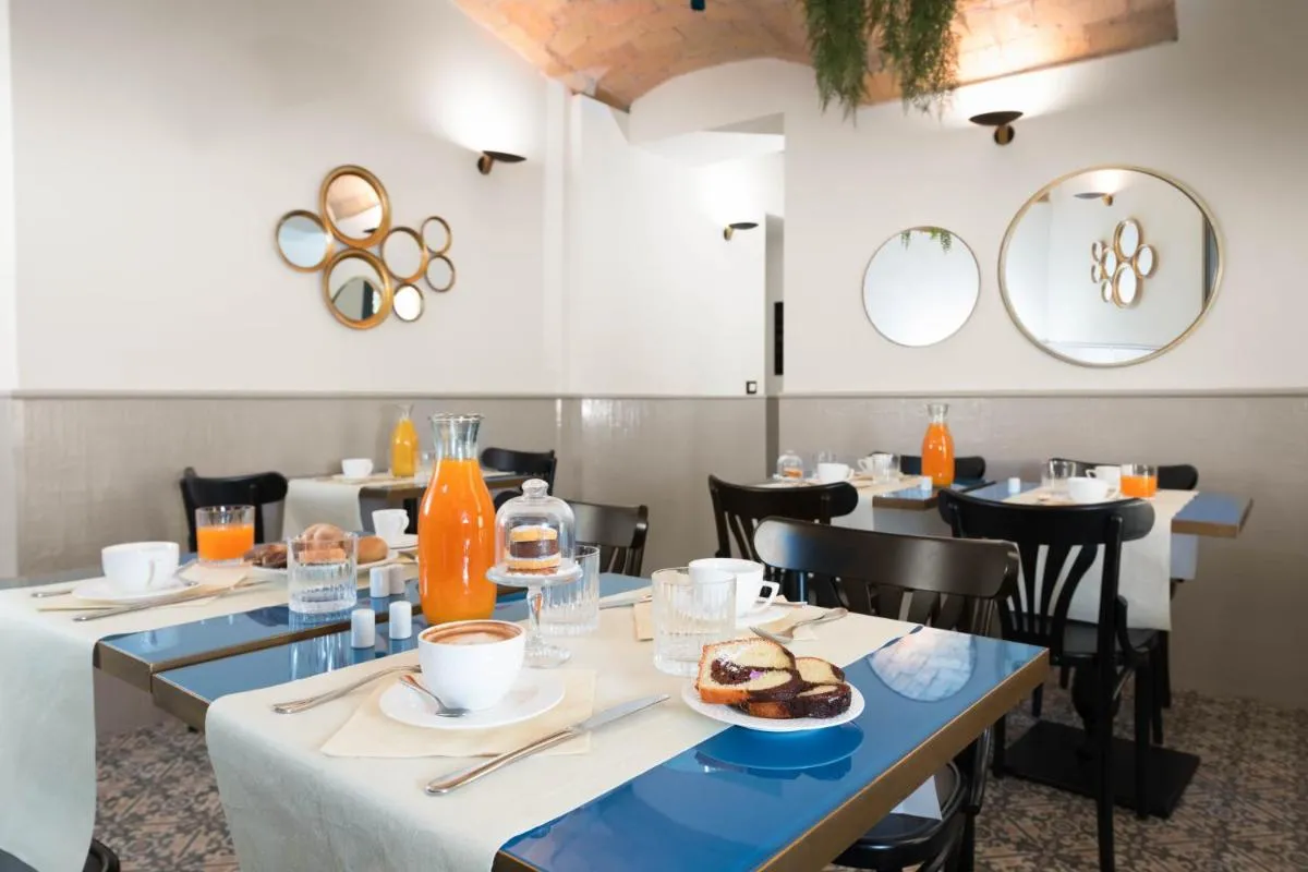 Image 3 of Hotel La Ville Rome