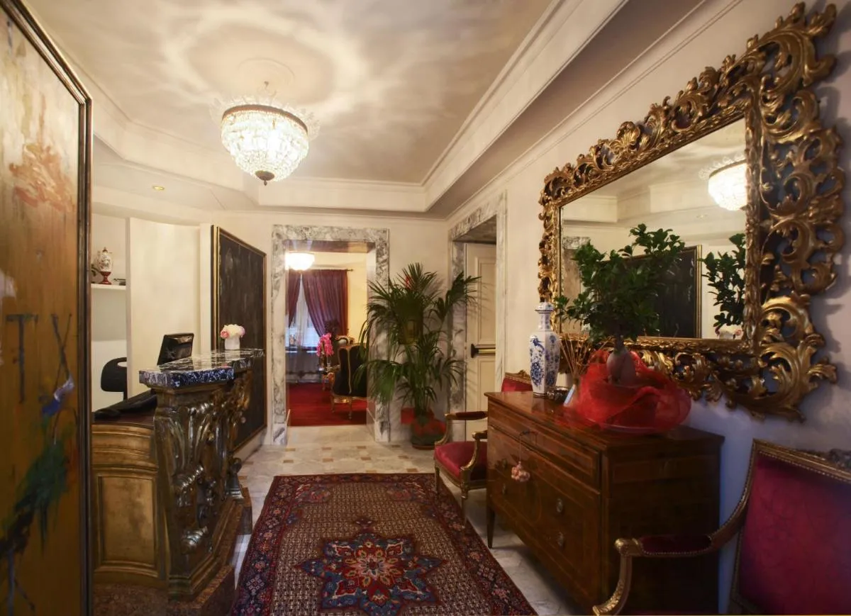 Image 2 of Hotel Villa Duse