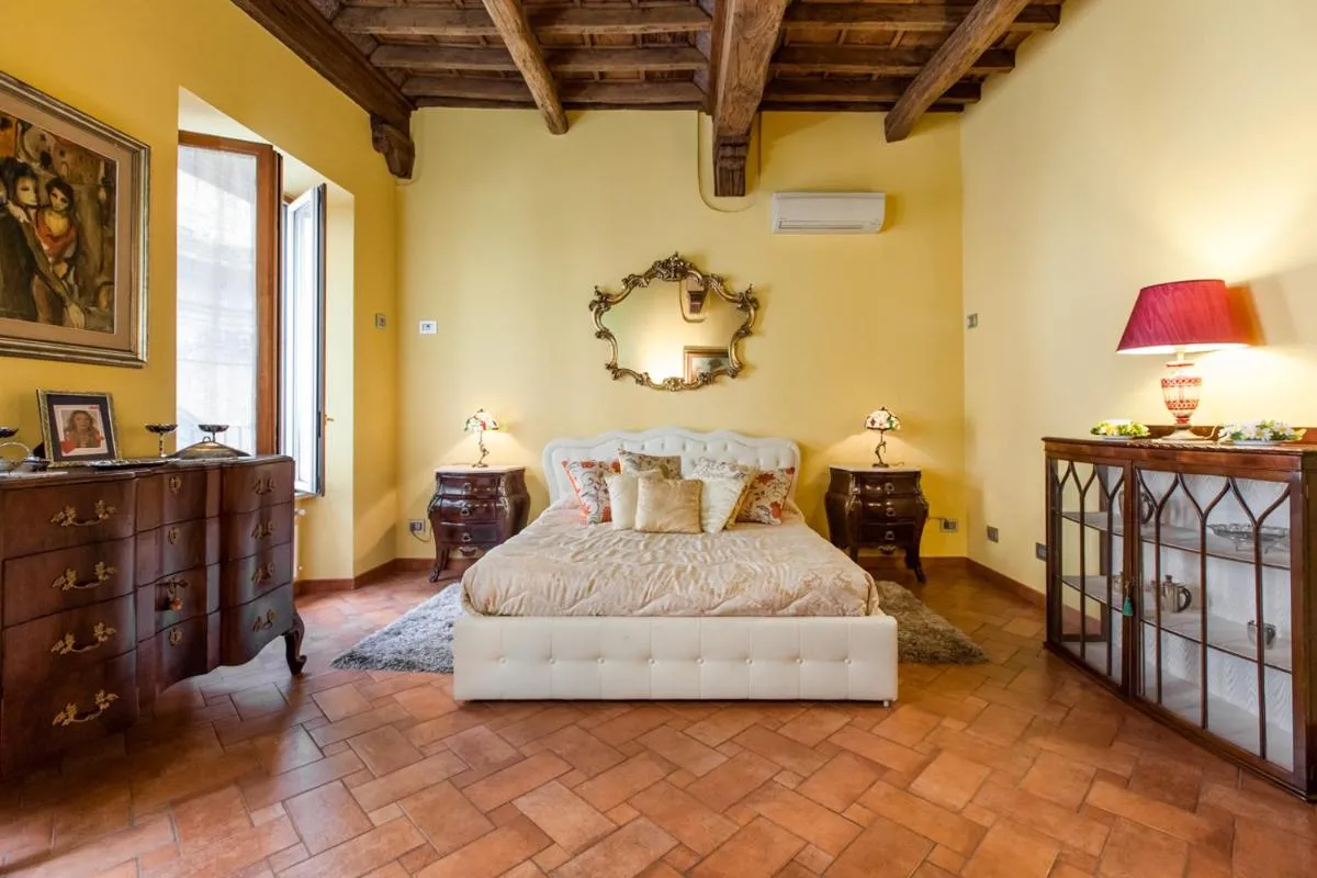 Image 1 of Impero Vaticano Navona Apartment
