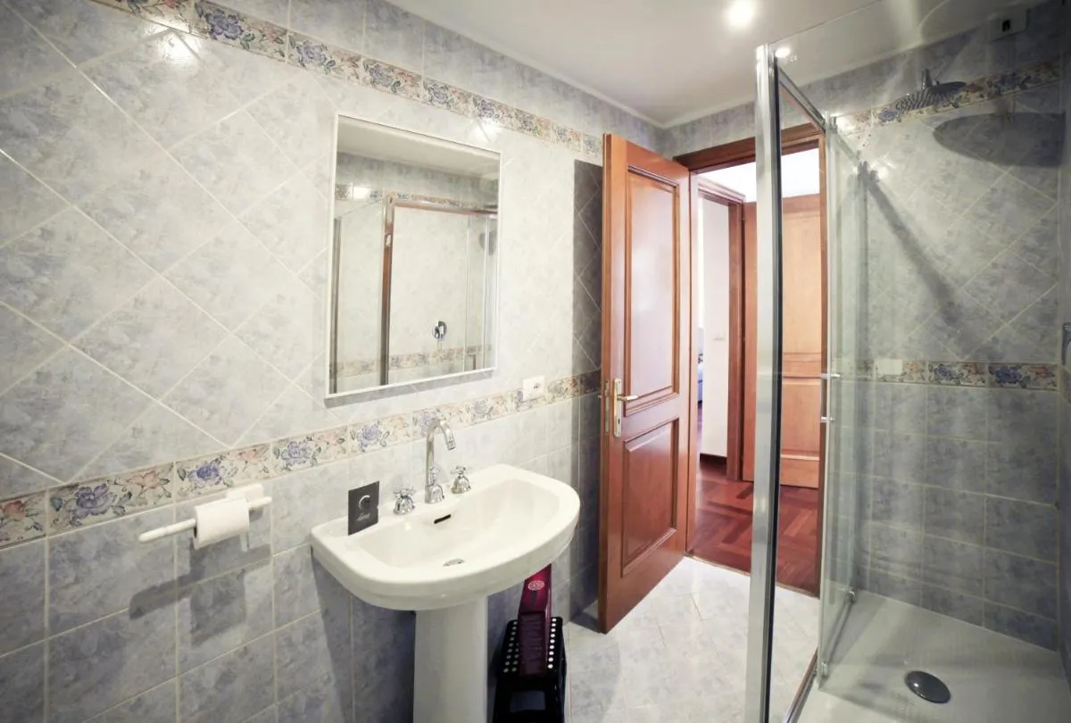 Image 1 of LUCIANO MONTI APARTMENT