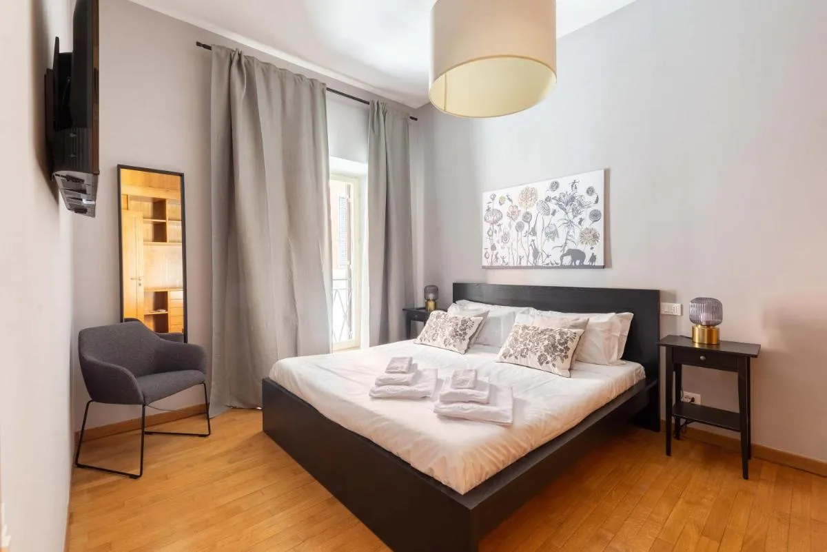 Image 4 of LUXURY APARTMENT’S CENTER