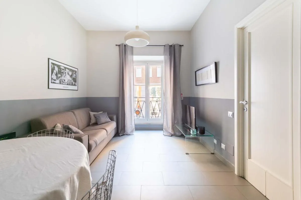 Image 5 of LUXURY APARTMENT’S CENTER