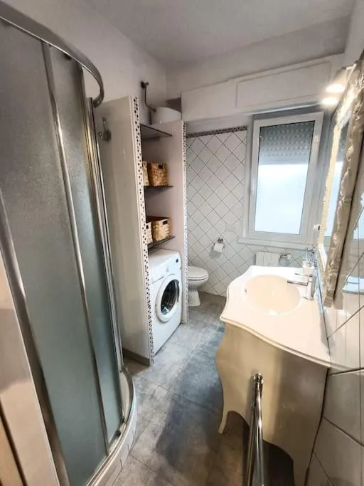 Image 3 of La Casa Libre – [Elegant Apartment – Near Metro]