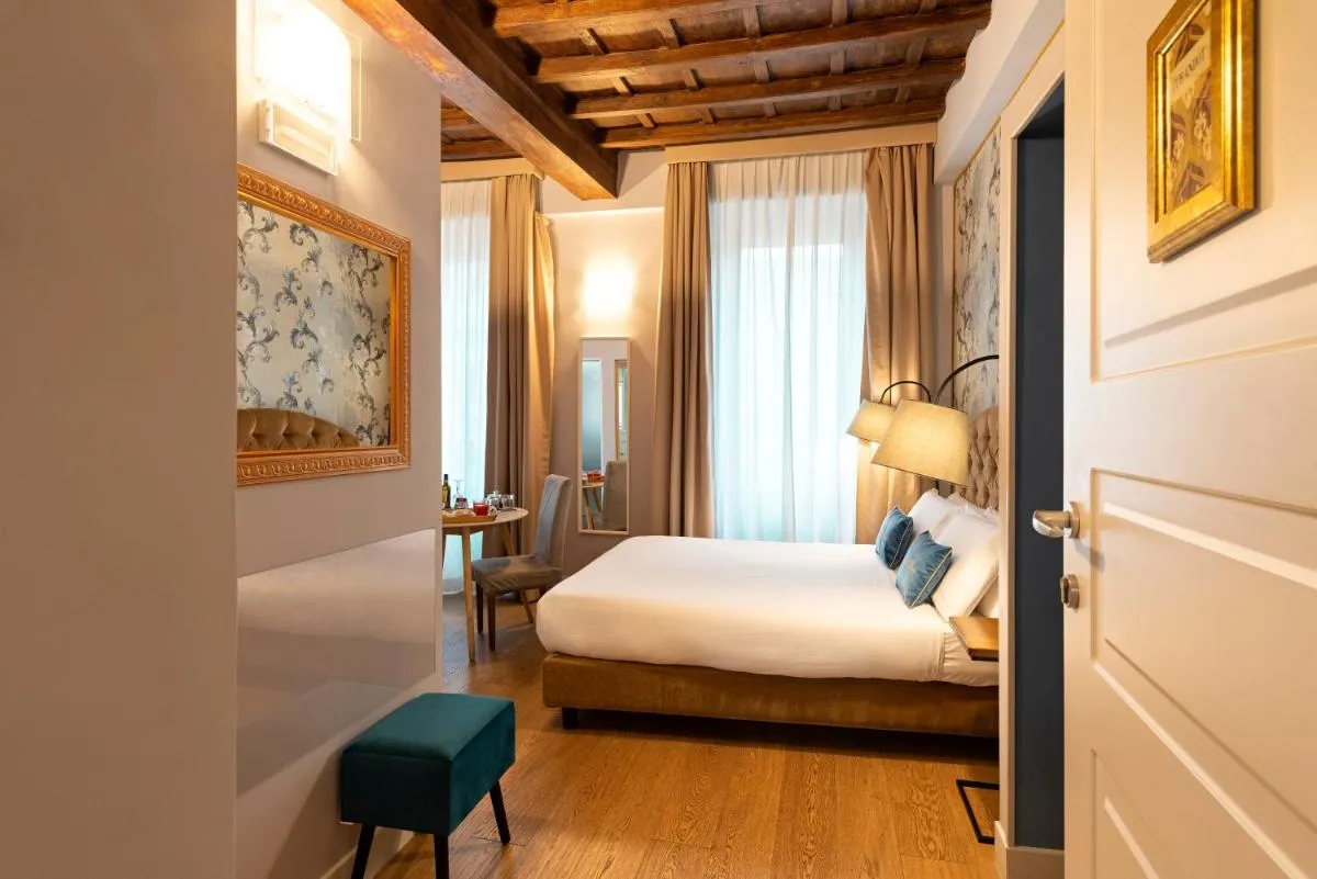 Image 1 of Le Suite del Barone