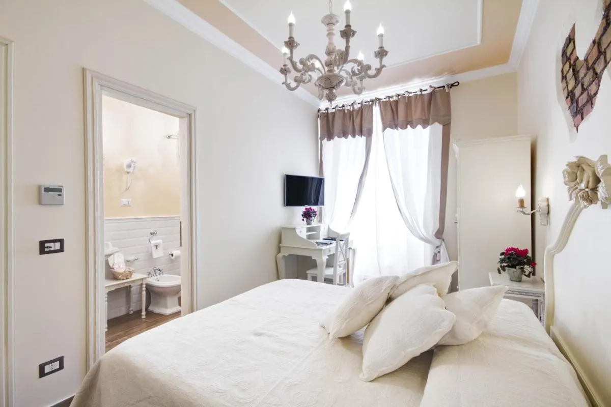 Image 1 of Lunaria Suites Rome Vaticano