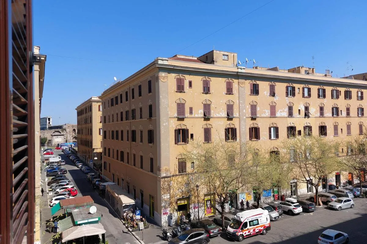 Image 5 of Luxury Domus AmaDora