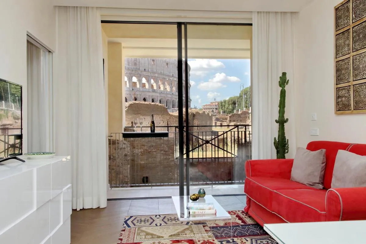 Image 5 of Luxury Domus Apartment 1