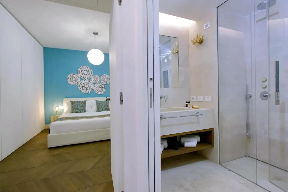 Image 2 of Luxury Domus Apartment 2