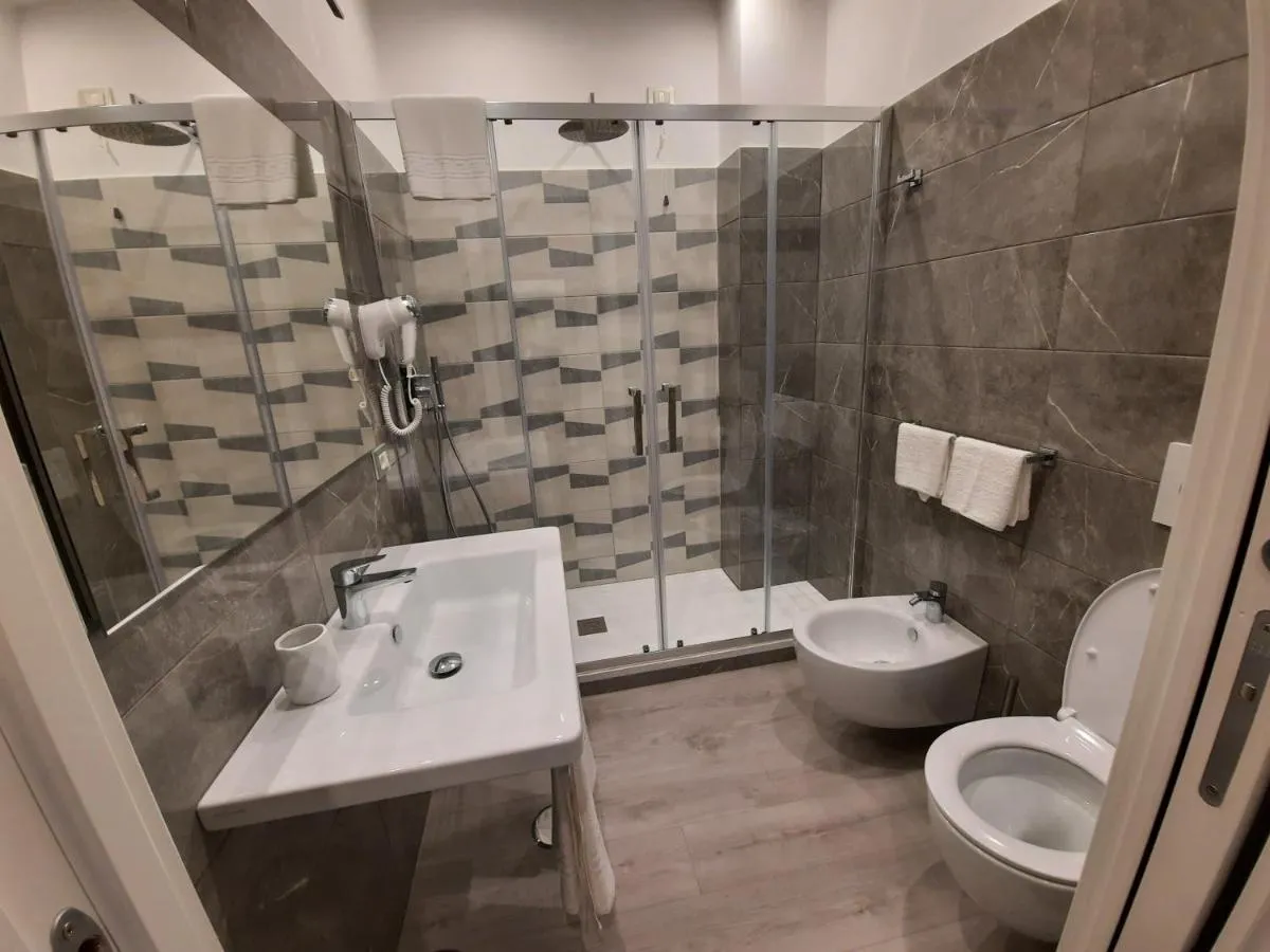 Image 6 of MARITZA S HOUSE IN ROME