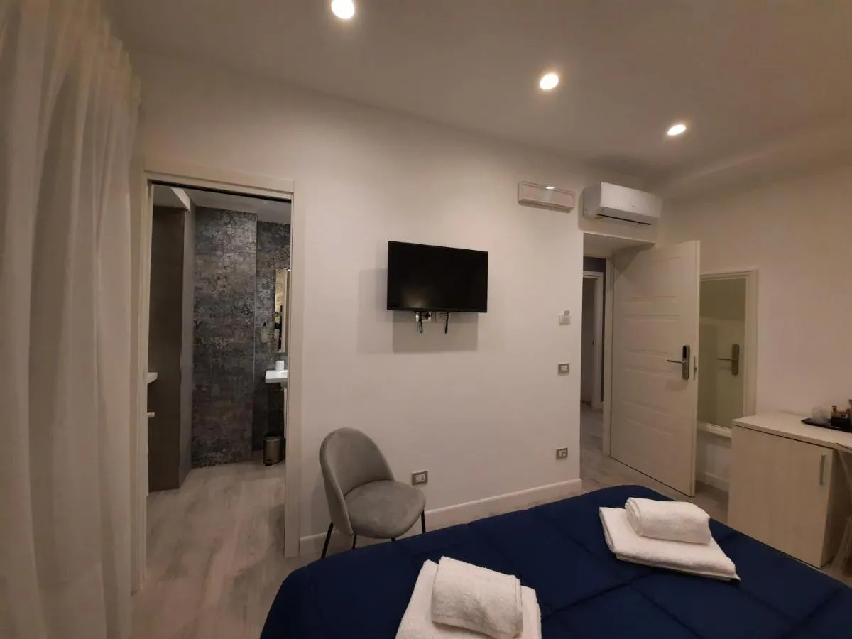 Image 1 of MARITZA S HOUSE IN ROME