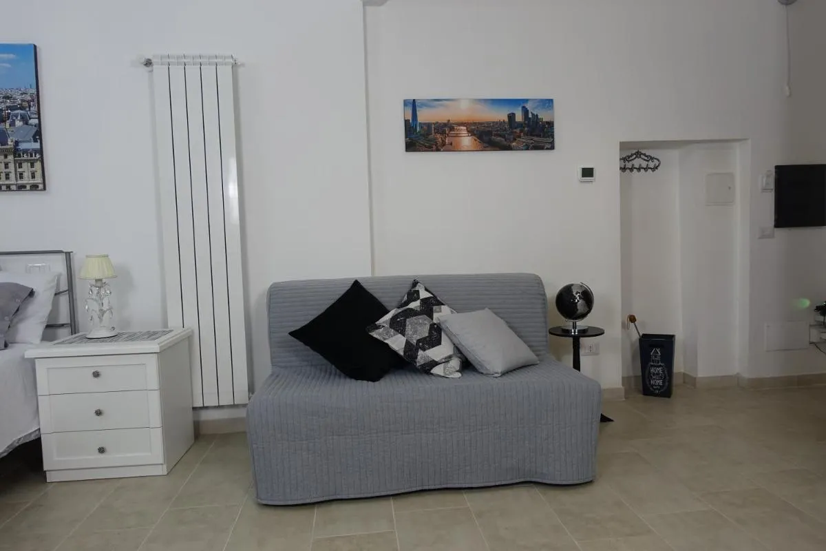 Image 4 of Maison Charlotte