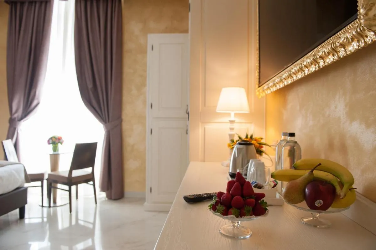 Image 6 of Maison Tritone