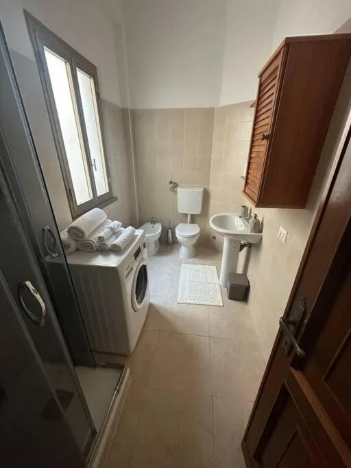 Image 3 of [Metro C – Centocelle] Ampio Appartamento con tre camere da letto