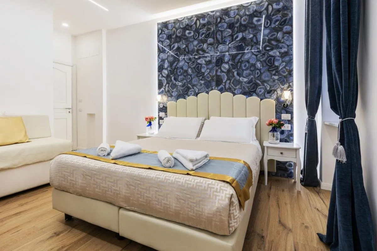 Image 1 of Navona Central Relais