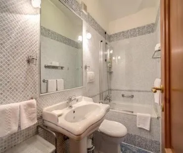 Image 1 of Navona Garden Suites