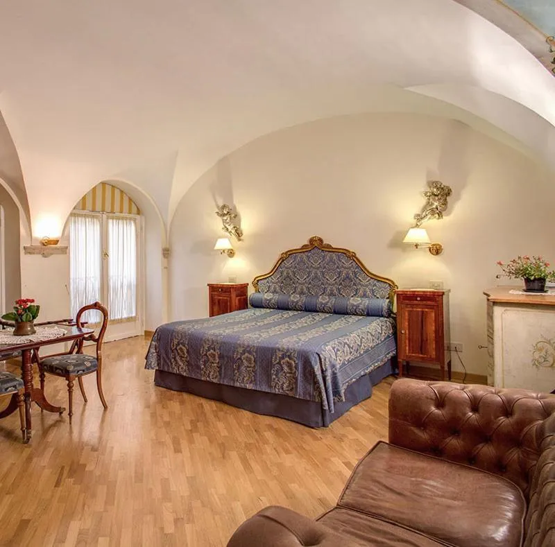 Image 4 of Navona Garden Suites