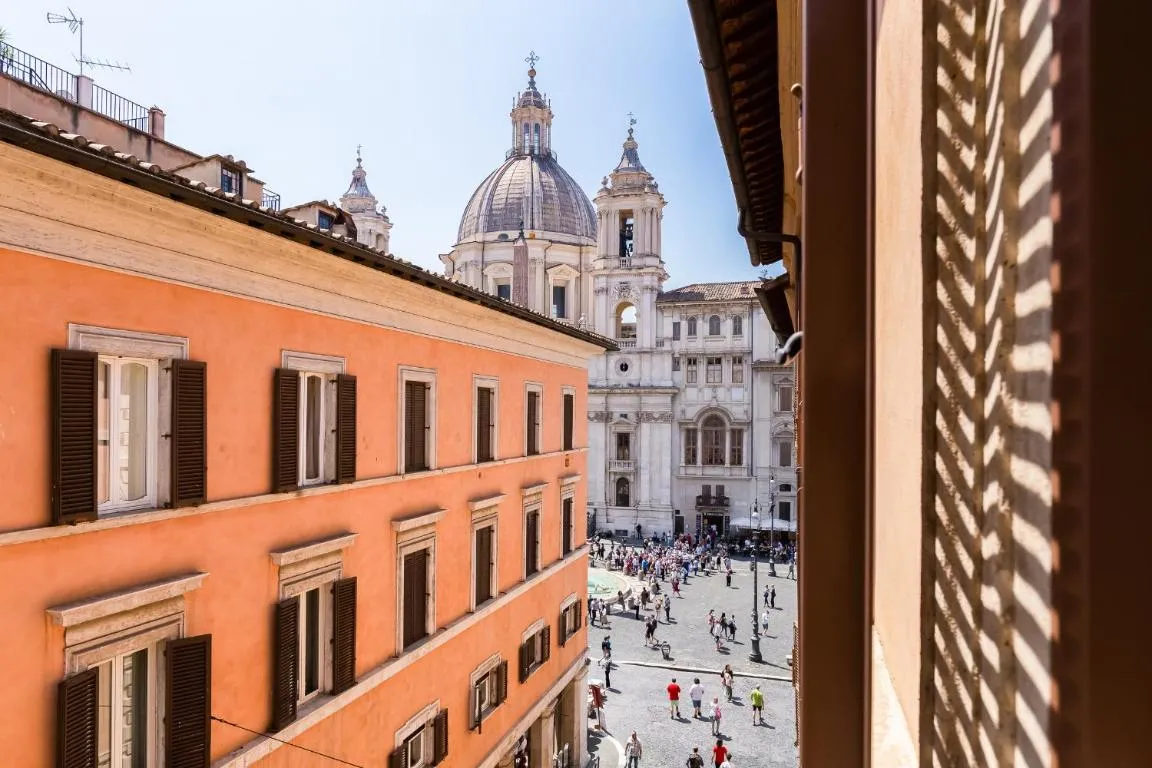 Image of Navona View