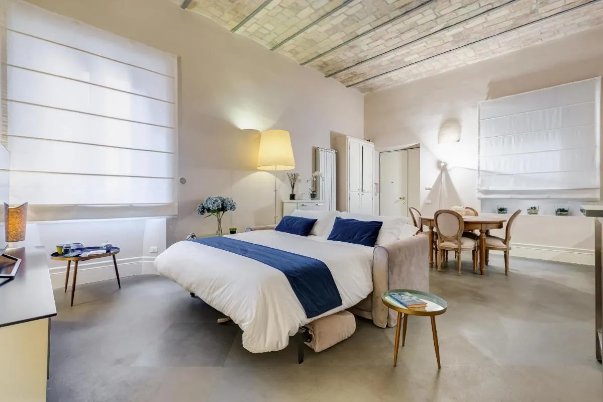 Image 1 of New Suite Barberini Area