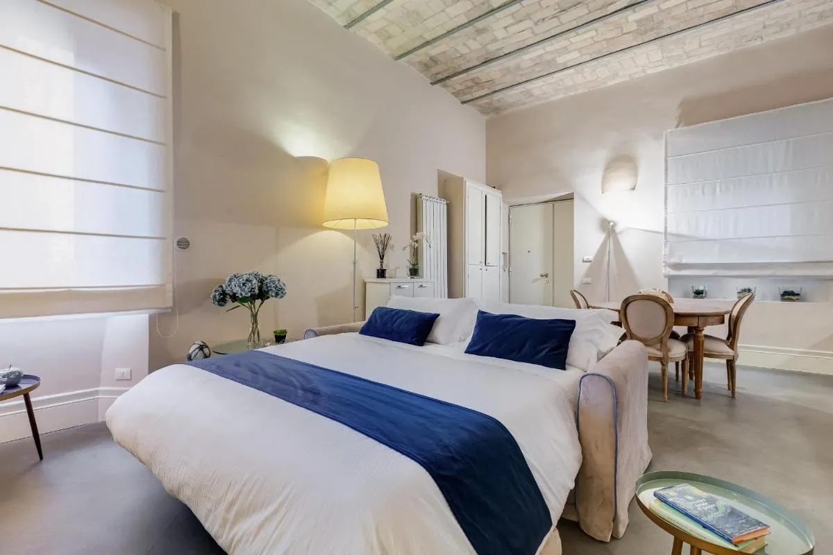 Image 6 of New Suite Barberini Area