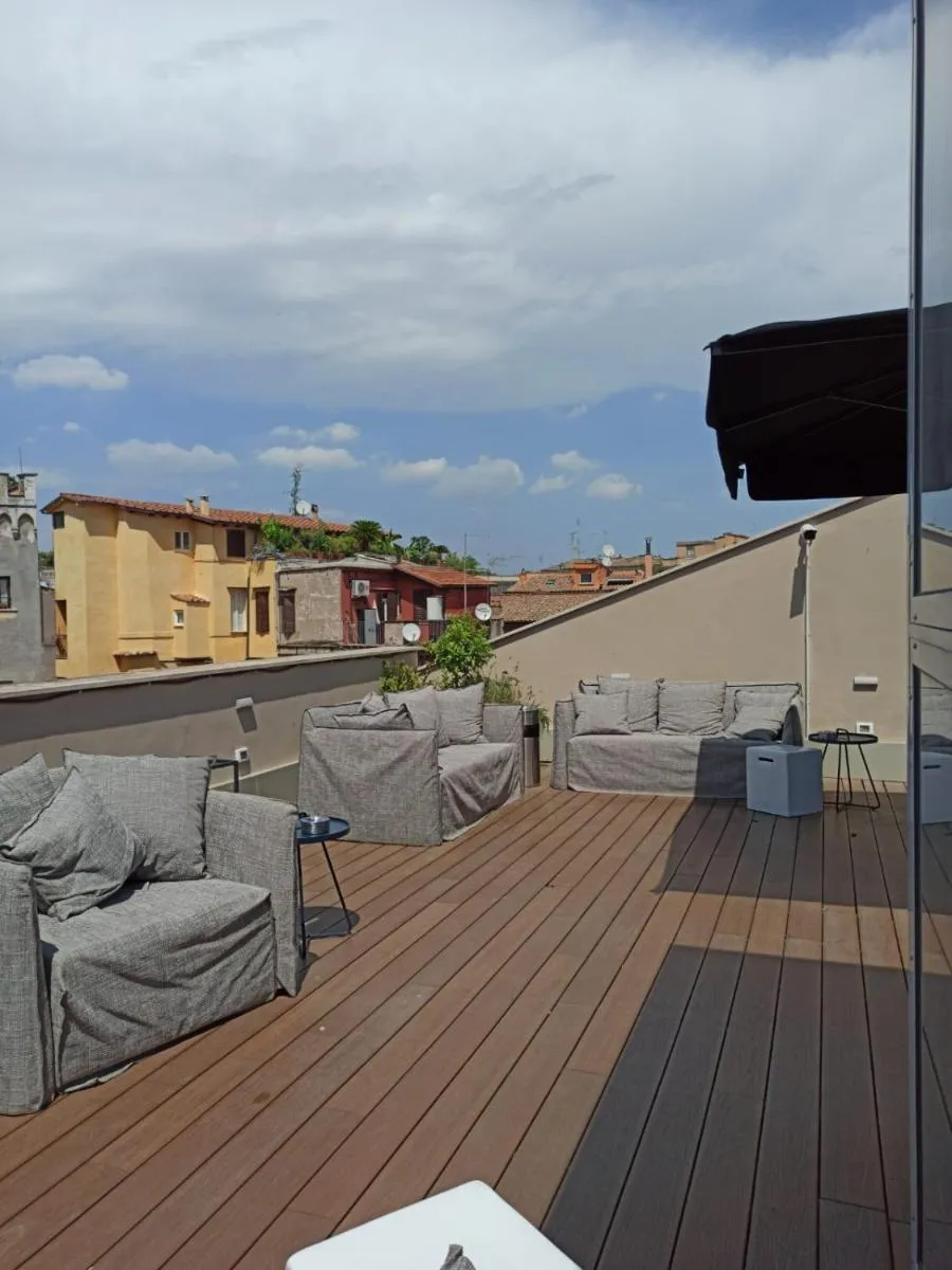 Image 6 of Nikis Collection Trastevere
