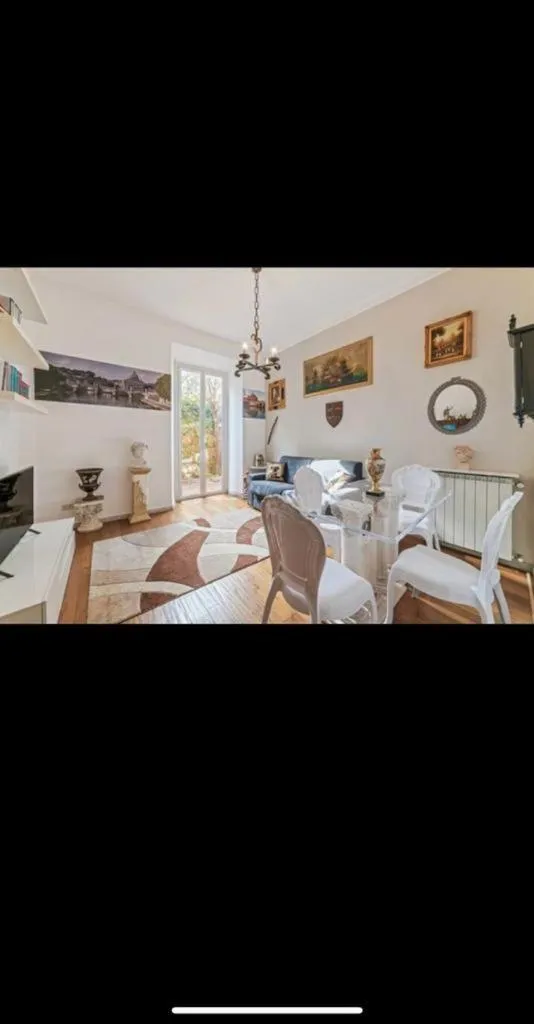 Image 4 of Olimpico’s apartment