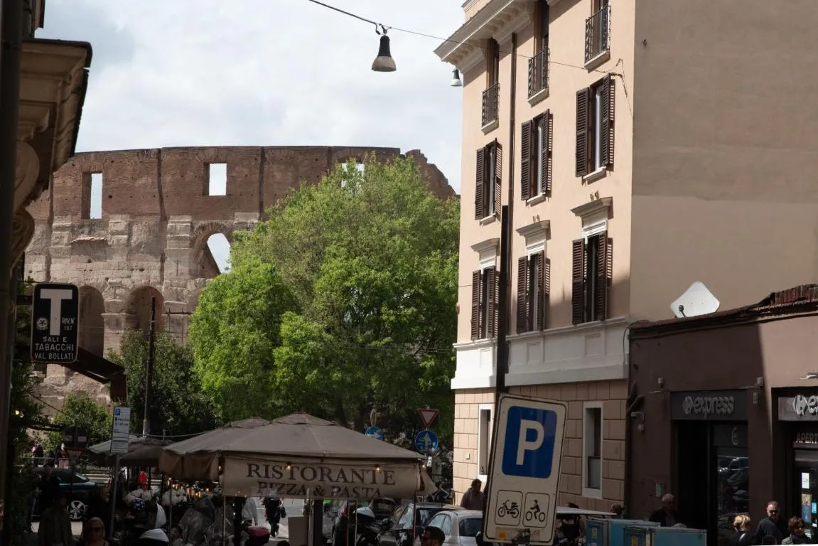 Image of Oliviero – Colosseum View Apartment with Terrace