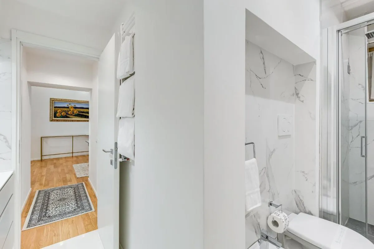 Image 2 of Opera Exclusive House by Premium Suites Collection