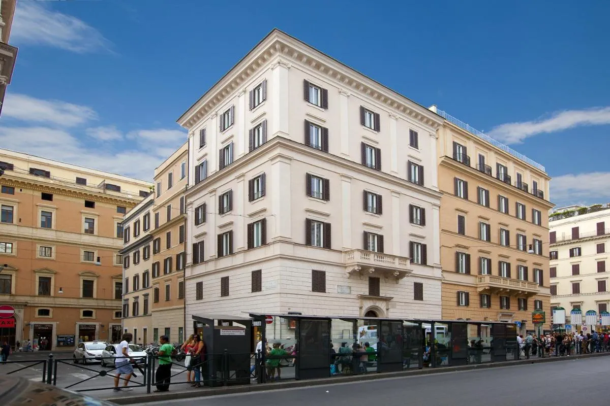 Image 5 of Oriana Homèl Roma
