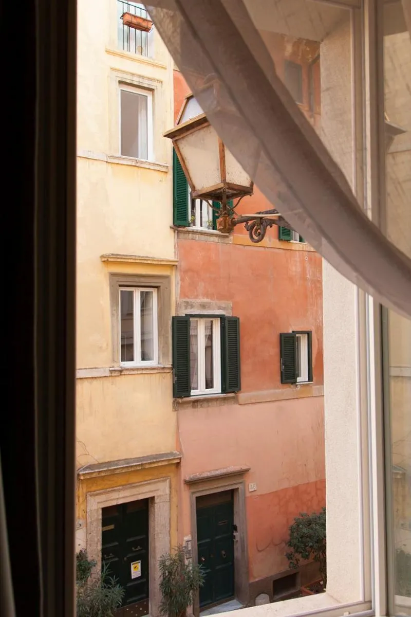 Image 4 of Palazzetto de Lante Appartamento Pinta